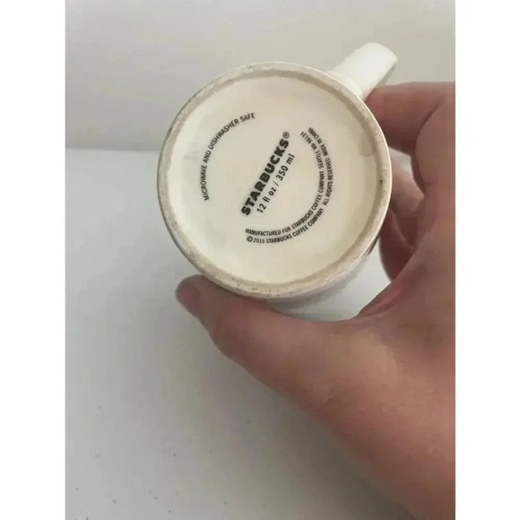 Starbucks 12 oz White Mug with Pink‎ Heart Design Valentines 2016 GUC - Picture 4 of 4